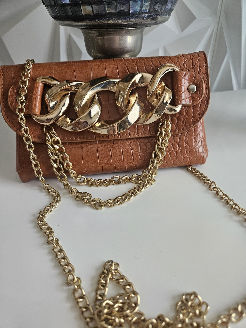 Tan Croc-Embossed Chain Shoulder Bag with Gold Accent